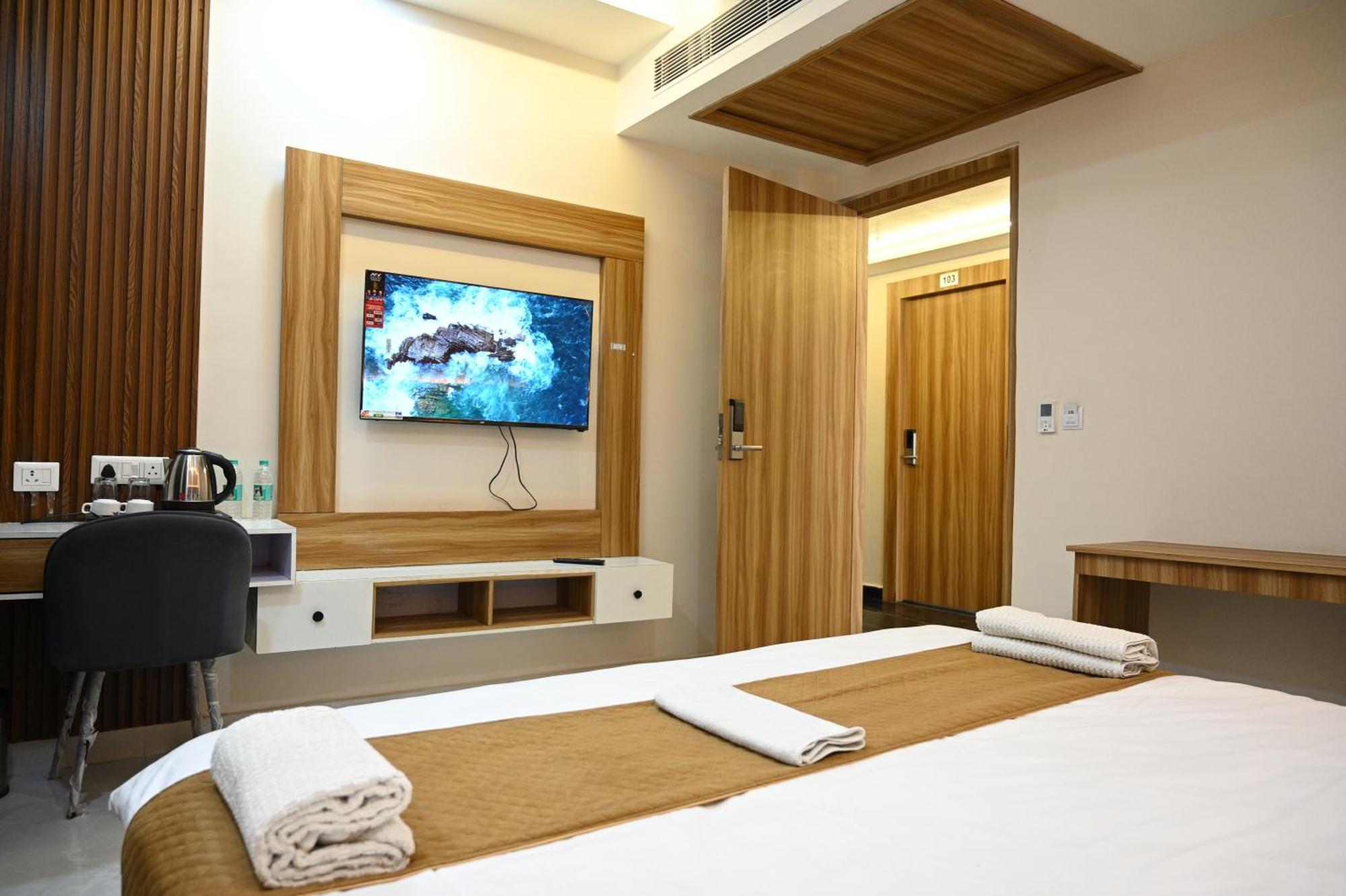 The Janki Hotel Ayodhya Екстер'єр фото
